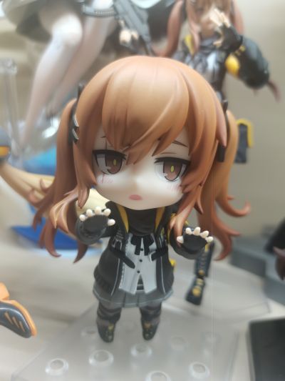 联盟空军航空魔法音乐队 光辉魔女  弗吉尼亚·罗伯逊