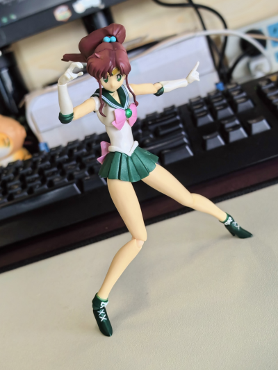 S.H.Figuarts 水木火星/火丽野 美少女战士