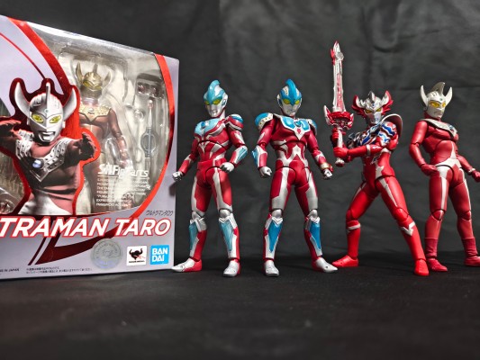 S.H.Figuarts 泰迦奥特曼 泰迦奥特曼 三重斯特利姆形态