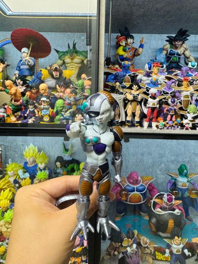 S.H.Figuarts 龙珠Z 机械弗利萨