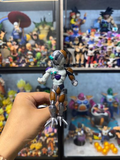 S.H.Figuarts 龙珠Z 机械弗利萨