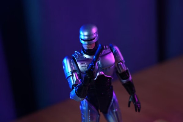 MAFEX 编号196 机械战警2 无盔墨菲