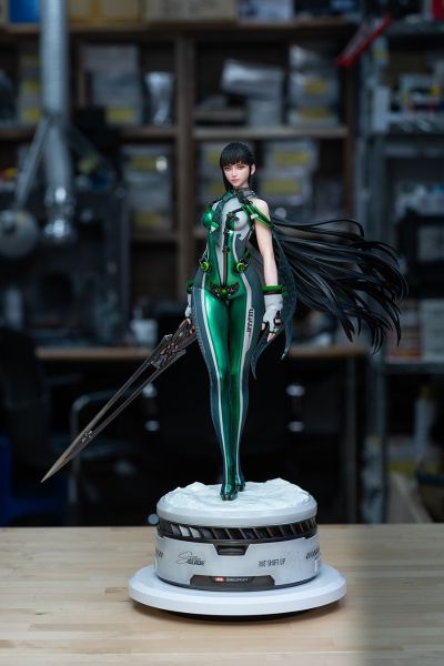 剑星 1/4尺寸 伊芙珍藏人偶