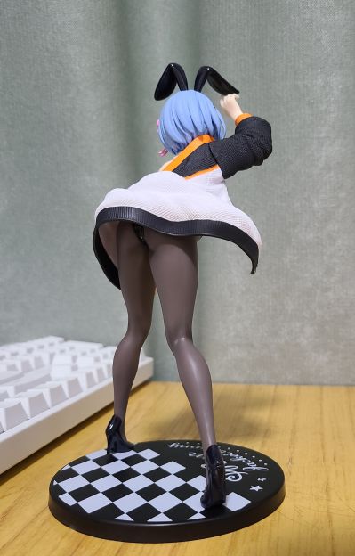 Coreful Re：从零开始的异世界生活 雷姆~外套兔女郎~