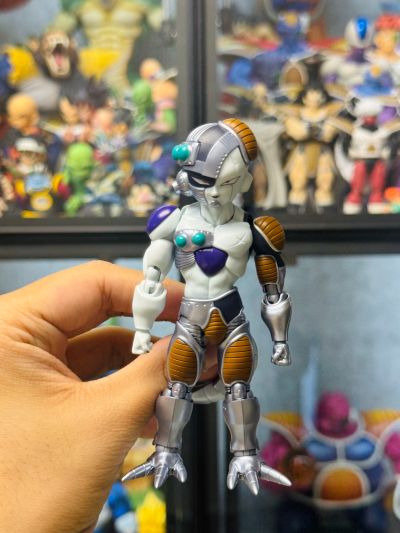 S.H.Figuarts 龙珠Z 机械弗利萨