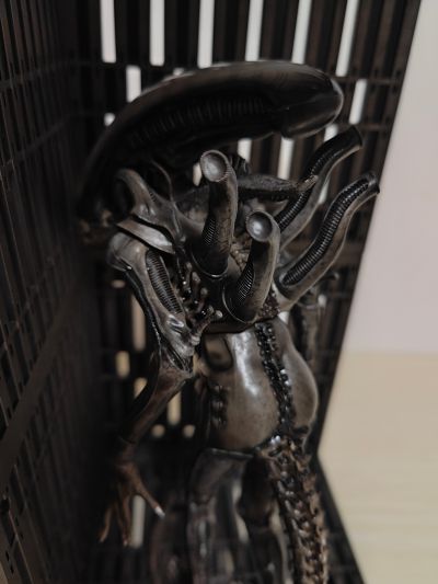 ARTFX+ 外星人 ビッグチャップ