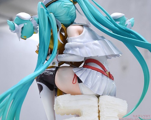 赛车未来2023 初音未来GT计划15周年纪念款