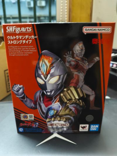 S.H.Figuarts  德凯奥特曼  强壮型