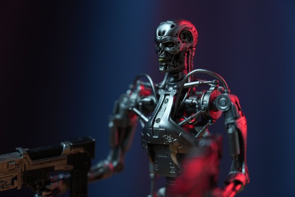 MAFEX 编号206  终结者2：审判日 终结者骨架