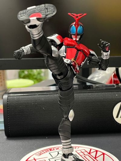 S.H.Figuarts（真骨雕制法） 假面骑士甲斗王 骑士形态 真骨雕制法10周年纪念版