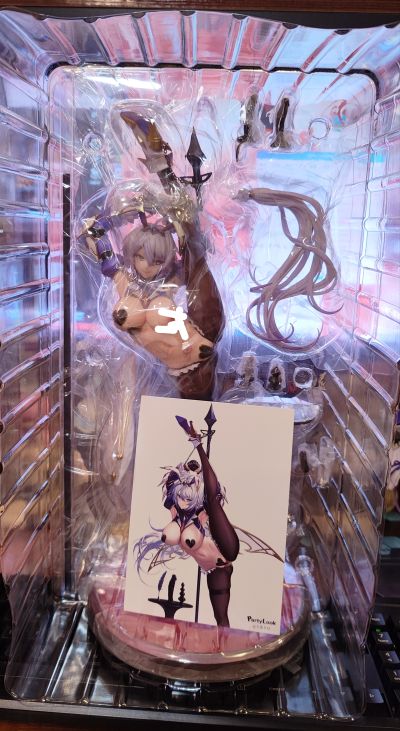 俘虏骑士 泽菲莉娅