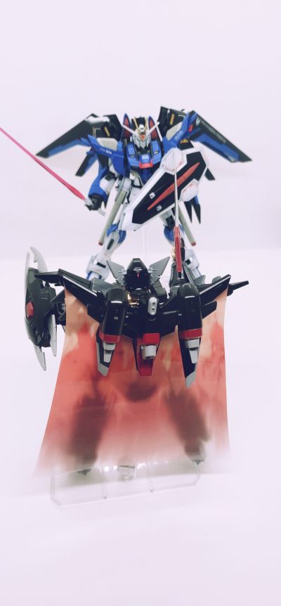 HG  1/144  黑骑士小队 毁灭