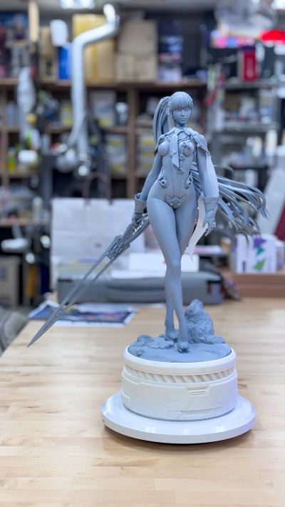 剑星 1/4尺寸 伊芙珍藏人偶