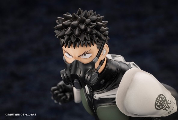 ARTFX J  怪兽8号 日比野卡夫卡