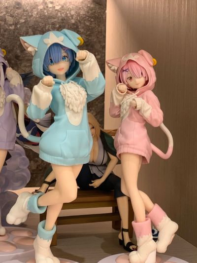 Luminasta Re:从零开始的异世界生活  爱蜜莉雅  毛茸茸帕克装