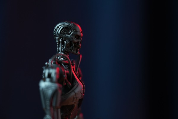 MAFEX 编号206  终结者2：审判日 终结者骨架