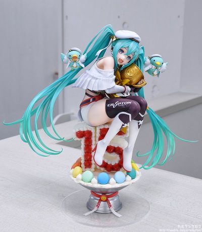 赛车未来2023 初音未来GT计划15周年纪念款
