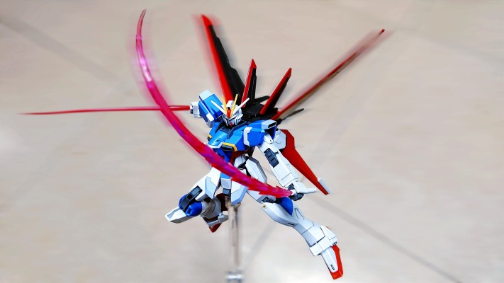 HGCE 1/144 威力型脉冲高达