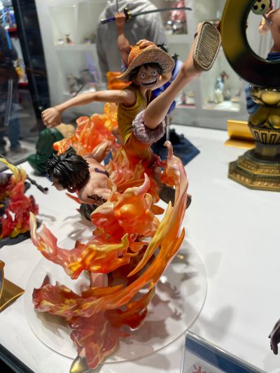 P.O.P 航海王“NEO-MAXIMUM”路飞 与 艾斯 ～兄弟之情～ 20周年限定版