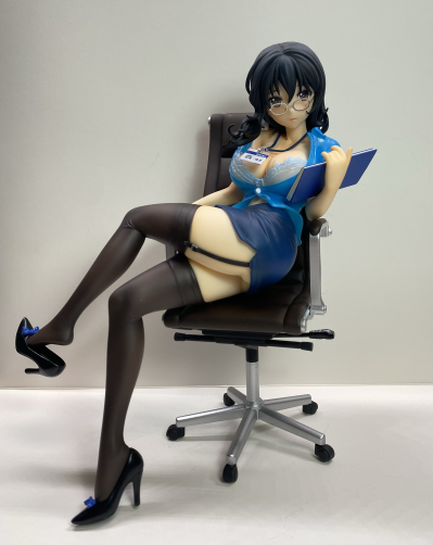 秘书课 初美雪 青色小恶魔