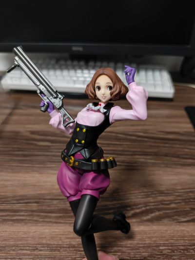 Lucrea 女神异闻录5 皇家版 奥村春  与 摩尔加纳