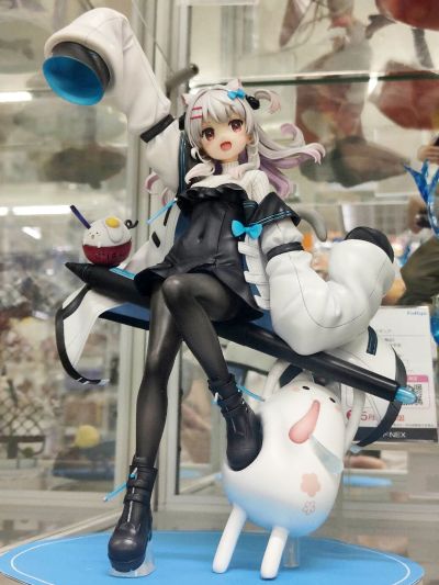 夏芽依璃 1/7比例手办