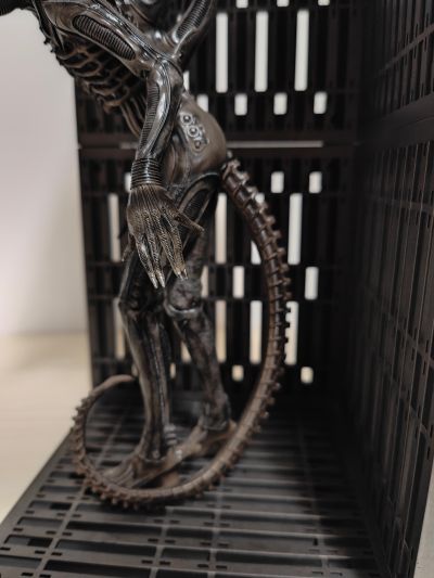 ARTFX+ 外星人 ビッグチャップ