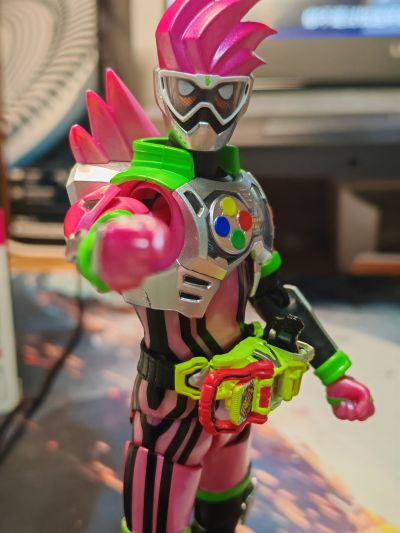 S.H.Figuarts 假面骑士艾克赛德 动作玩家 等级2 平成世代版