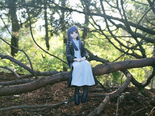 葬送的芙莉莲动画版 压泡面人偶-菲伦-