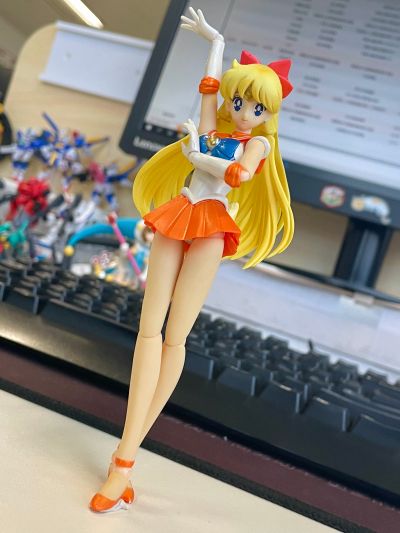 S.H.Figuarts 水木火星/火丽野 美少女战士