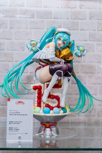赛车未来2023 初音未来GT计划15周年纪念款