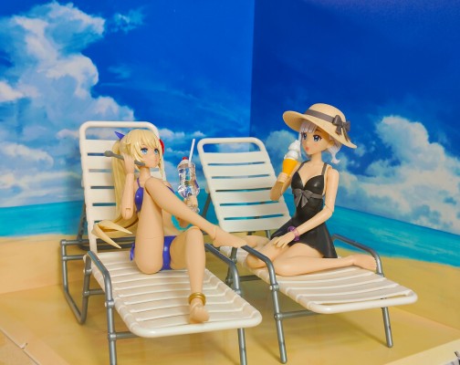 创彩少女庭园 小鸟游历 泳装版 梦幻风格的黑天鹅