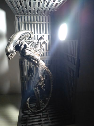 ARTFX+ 外星人 ビッグチャップ