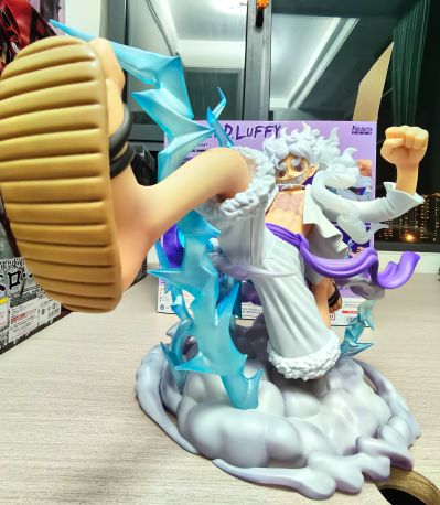 FiguartsZERO [超激战]  航海王 蒙奇·D·路飞 -5档 巨人-
