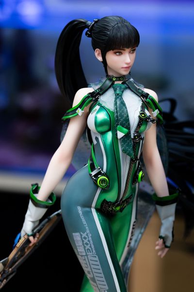 剑星 1/4尺寸 伊芙珍藏人偶