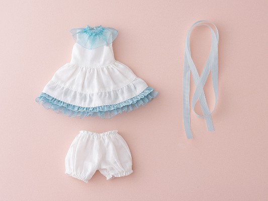 Near Harmonia Curious/Chatty/Mellow