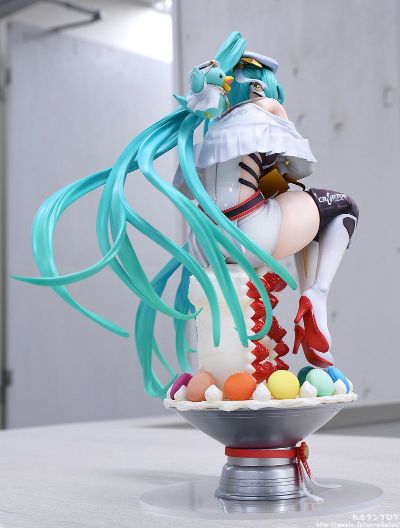 赛车未来2023 初音未来GT计划15周年纪念款