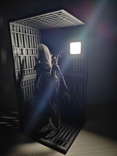 ARTFX+ 外星人 ビッグチャップ