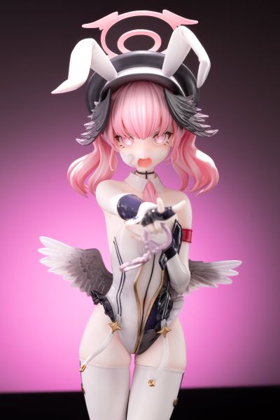 蔚蓝档案 下江小春