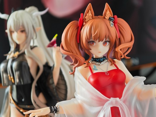 Gift+系列 明日方舟 安洁莉娜 夏日