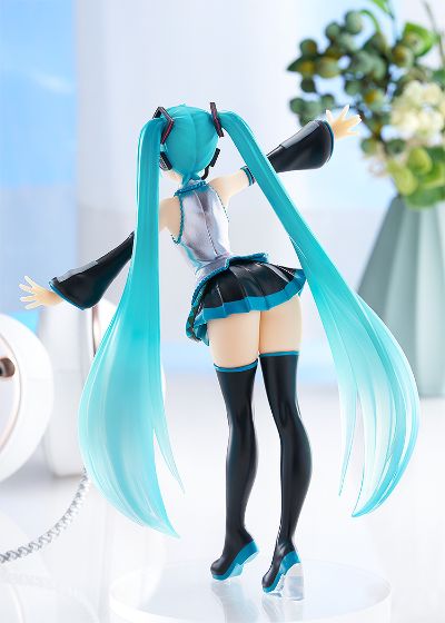 POP UP PARADE 初音未来 透明配色