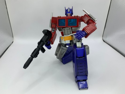 AMK Pro系列 变形金刚：G1 擎天柱