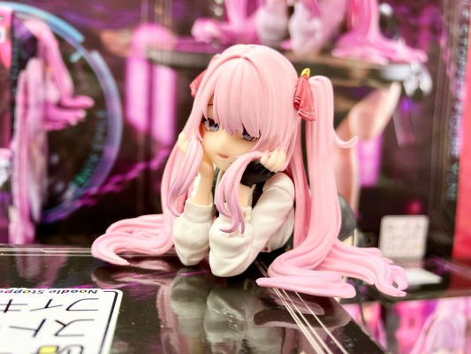 胜利女神：新的希望 压泡面人偶—尤妮—