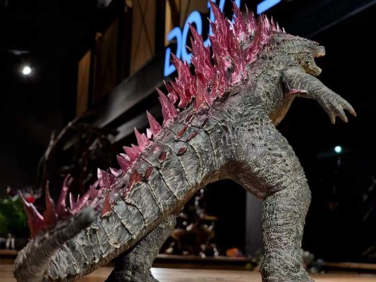 哥斯拉 2024 进化形态 热能射线版