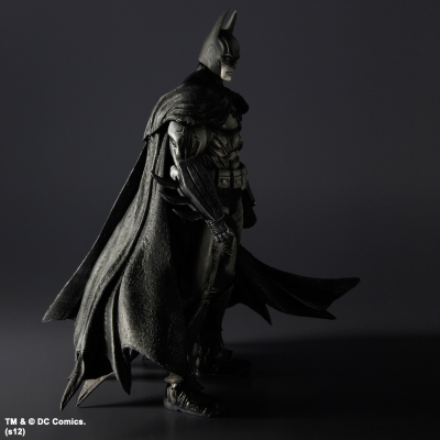 PLAY ARTS改 蝙蝠侠：阿卡姆疯人院 蝙蝠侠（黑白配色）
