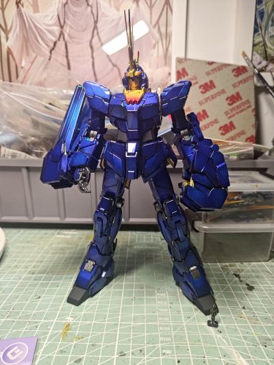 MG 1/100 机动战士高达UC  RX-0 独角兽高达2号机 报丧女妖 Titanium Finish