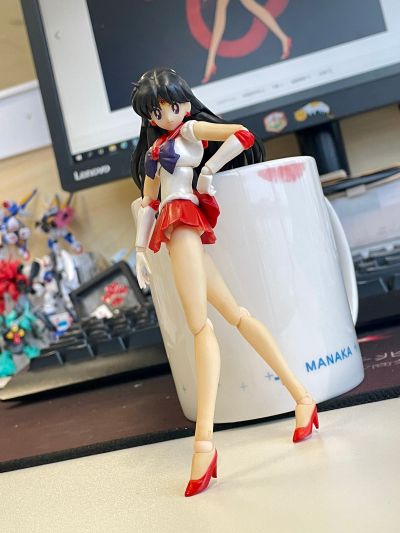 S.H.Figuarts 水木火星/火丽野 美少女战士