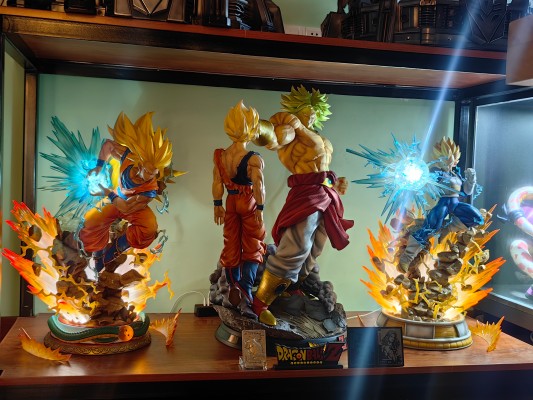 PMTFBW-03 变形金刚：超能勇士 红龙 / 威震天：第二金属变体形态