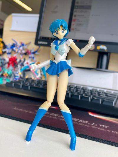 S.H.Figuarts 水木火星/火丽野 美少女战士