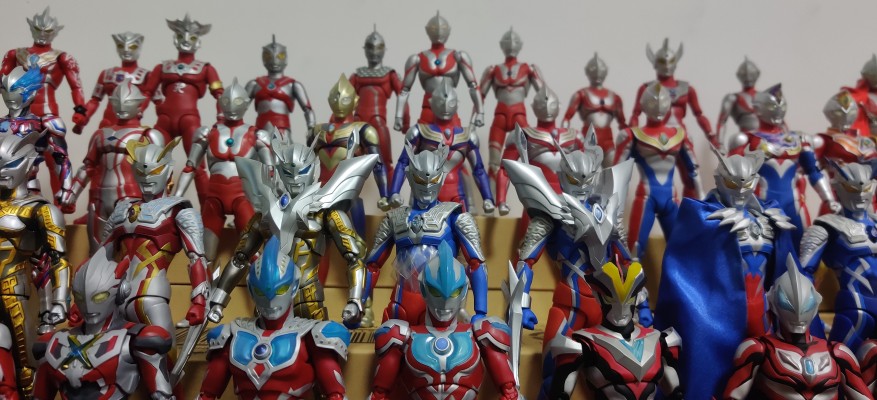 S.H.Figuarts 欧布奥特曼  欧布奥特曼 暗耀形态